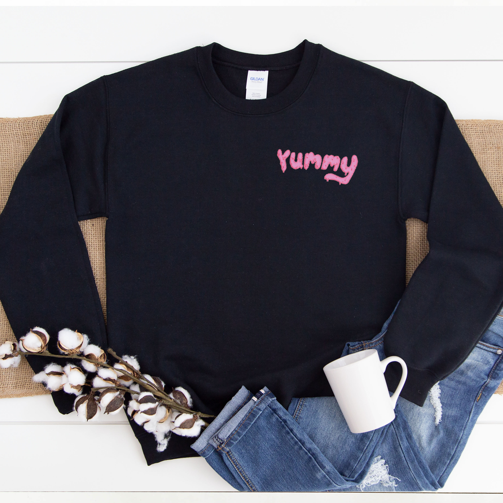 Yummy pocket design - BLACK SWEATSHIRT